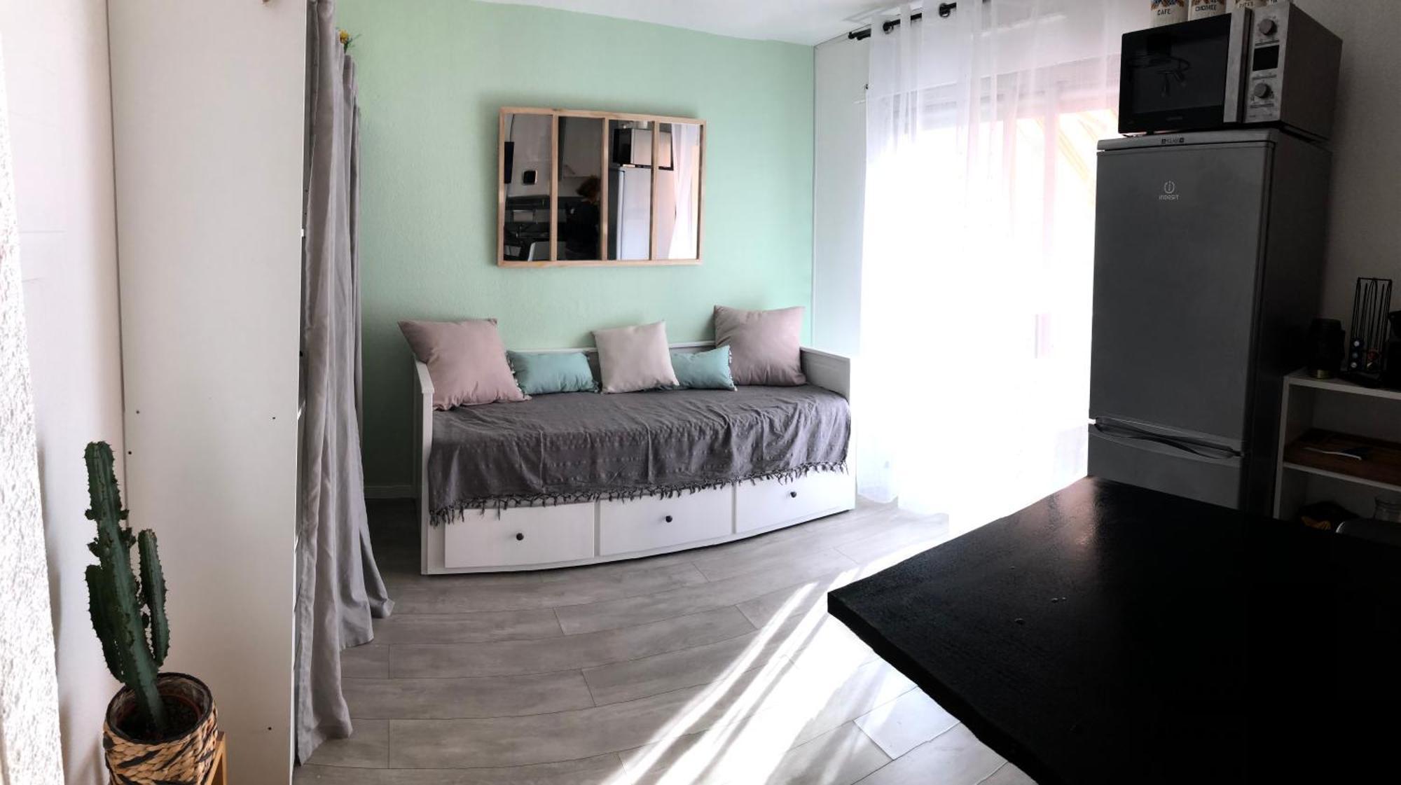 Studio Avec Terrasse Et Piscine Бандоль Екстер'єр фото